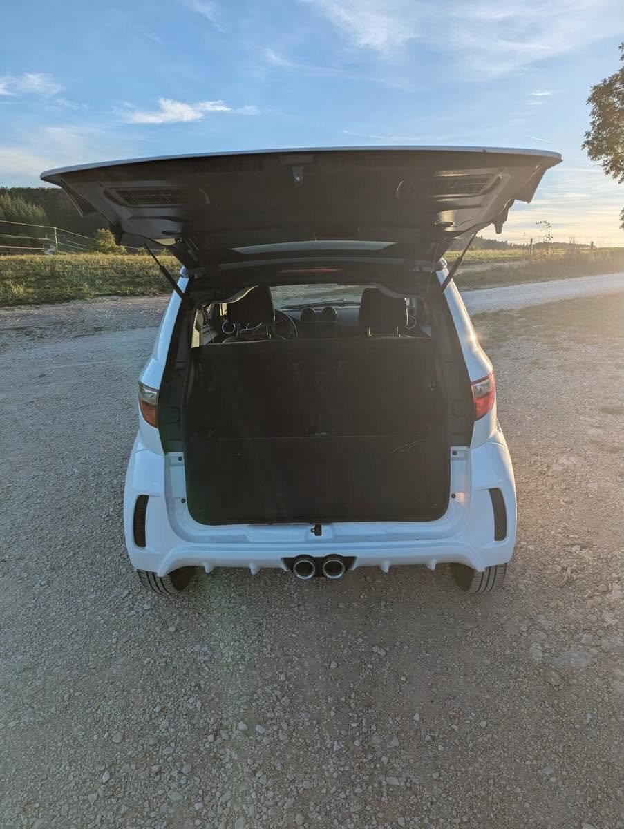 7 7