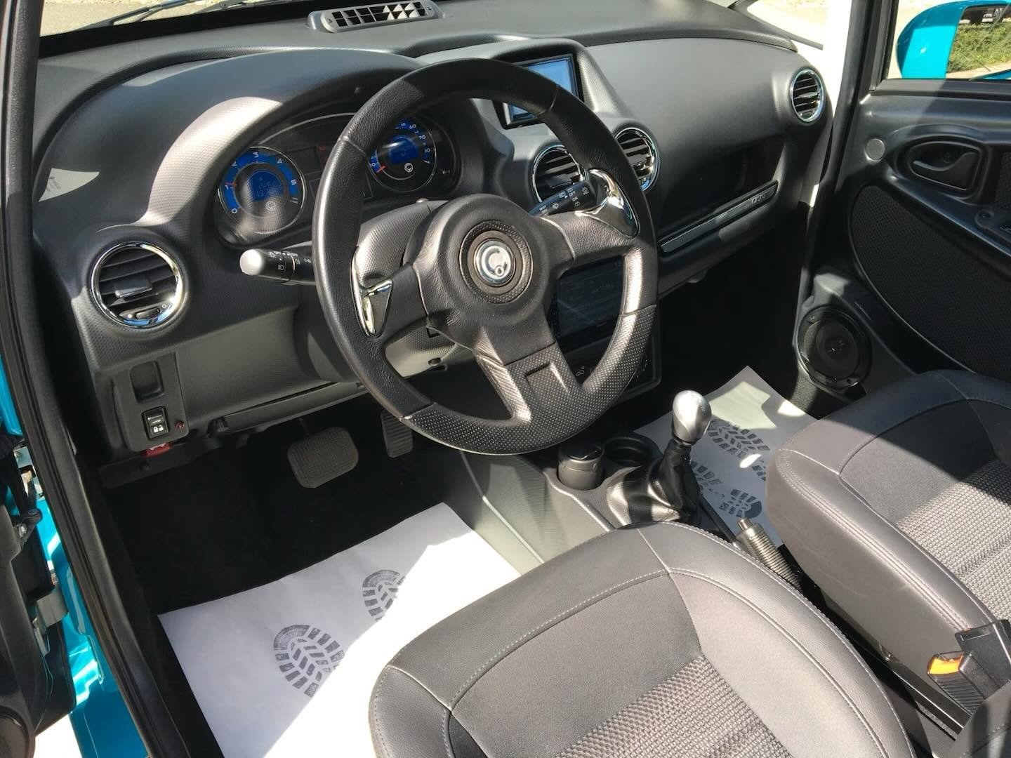 8 8